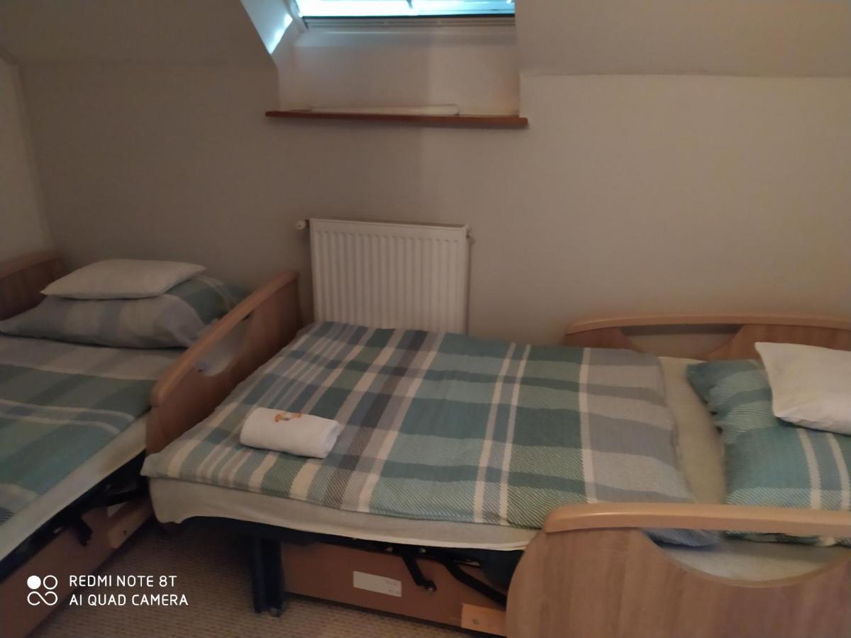 Janosi Vendeghaz Hotel Tiszafüred Екстериор снимка