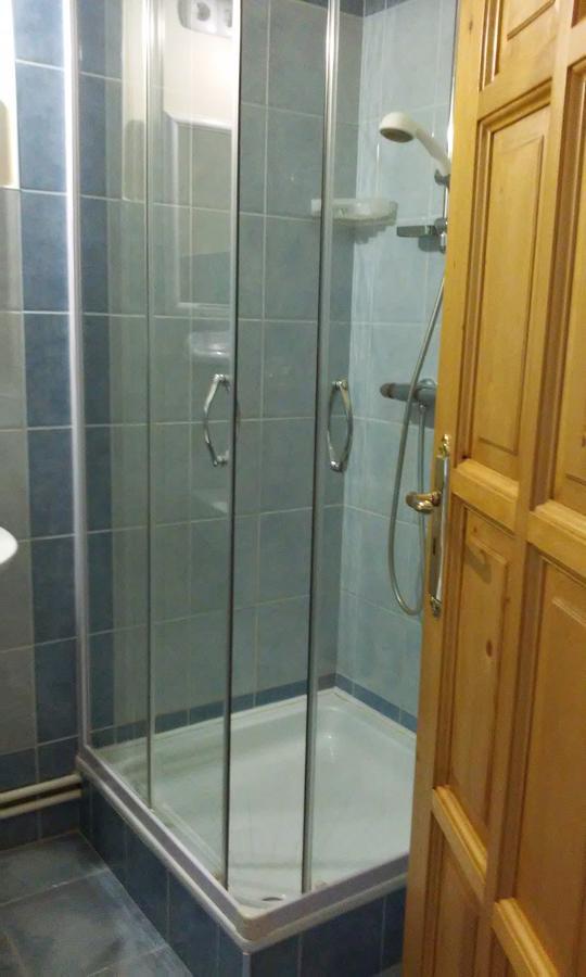 Janosi Vendeghaz Hotel Tiszafüred Екстериор снимка
