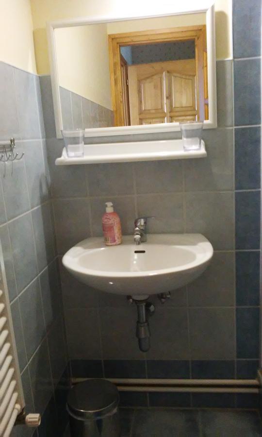 Janosi Vendeghaz Hotel Tiszafüred Екстериор снимка